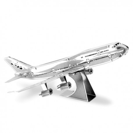 Metal Works: Jet Comercial